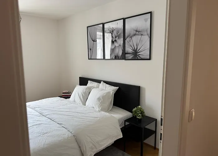 105qm, 2 Br, Schönbrunn, Central, Balcony Apartment Wien