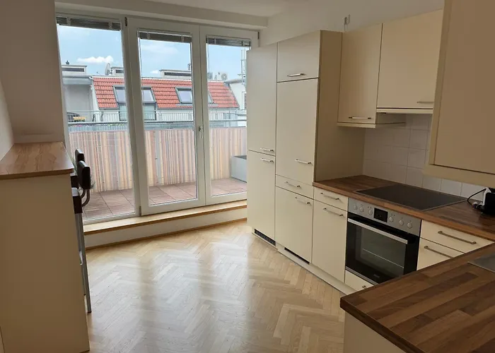 105qm, 2 Br, Schönbrunn, Central, Balcony Apartment Wien