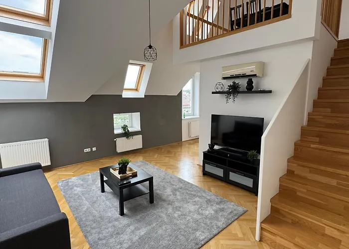 Apartment 105qm, 2 Br, Schönbrunn, Central, Balcony Wien